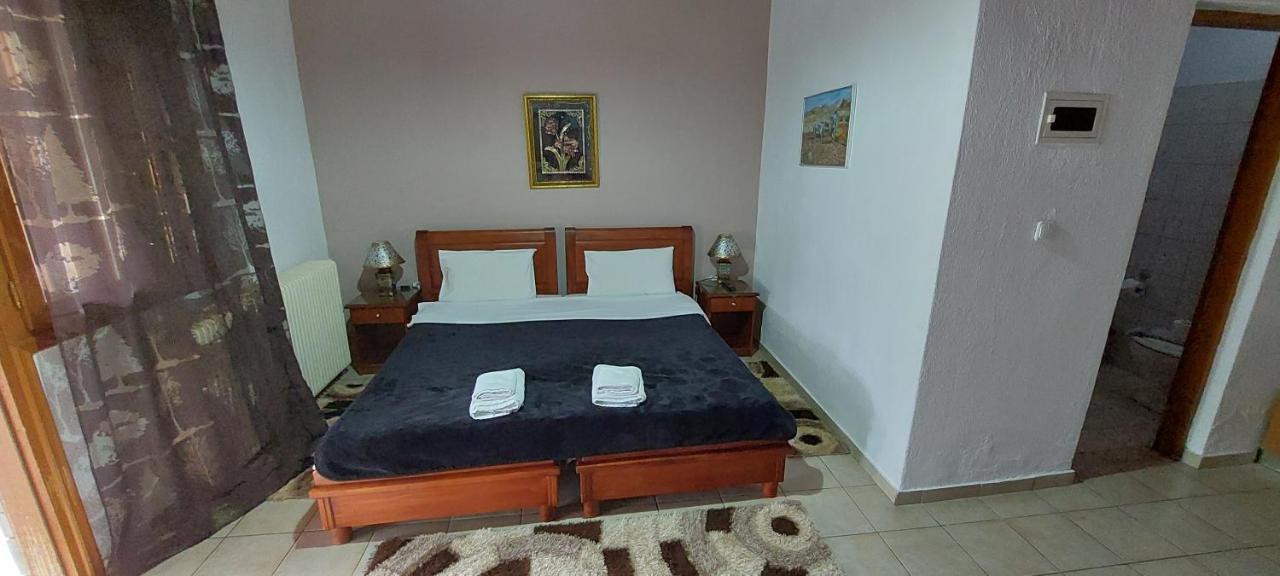 Galini Apartment Loutraki  Exterior photo